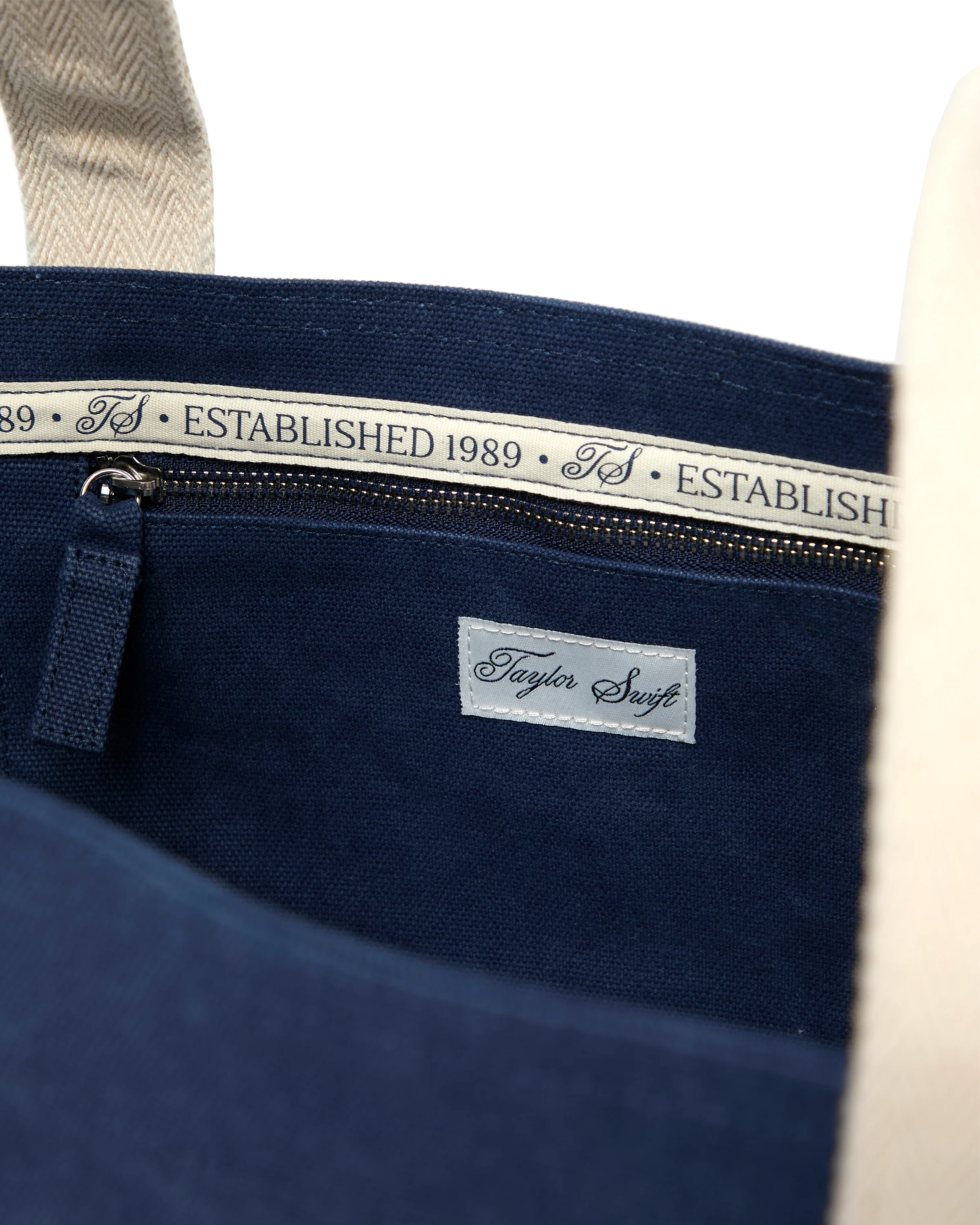 TS Crest Washed Navy Beach Bag - Image 8