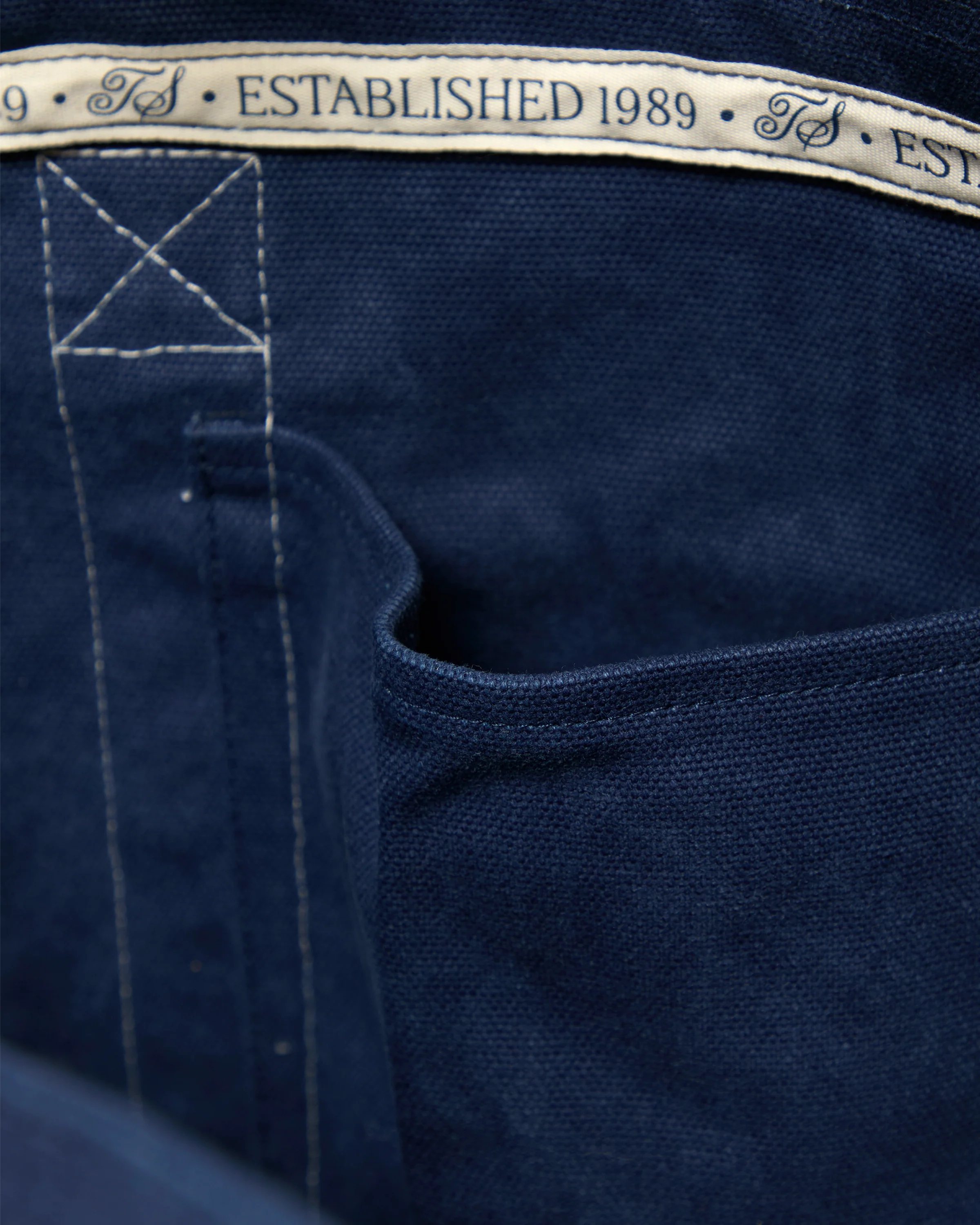 TS Crest Washed Navy Beach Bag - Image 9